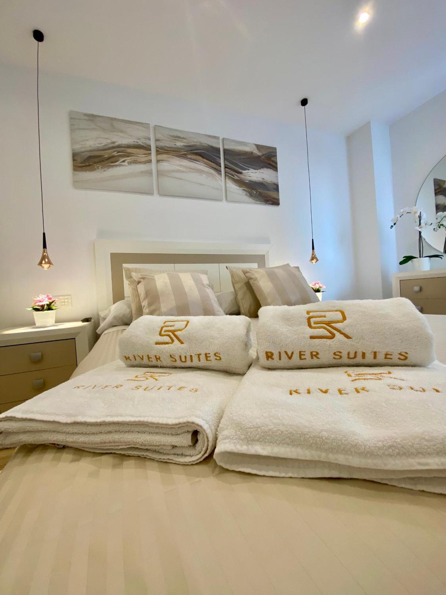 Apartamento De Lujo River Suites Сантандер Экстерьер фото